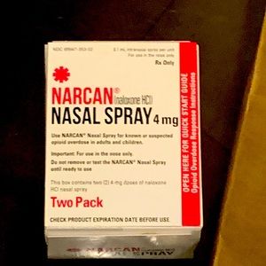 NARCAN   Nasal Spray